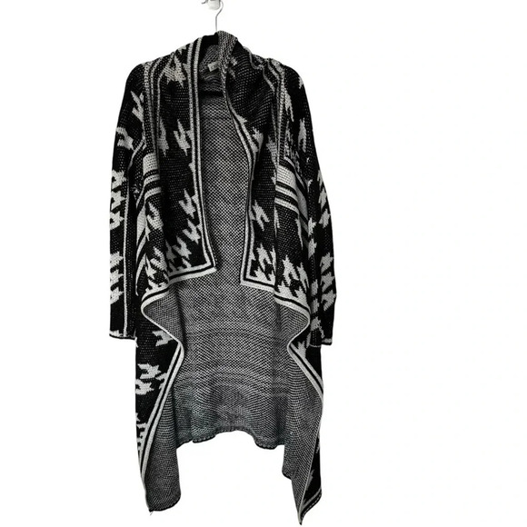 Cato Women’s Long Sleeve Black & White Knit Open Front Cardigan Sweater Sz L GUC - Picture 1 of 8